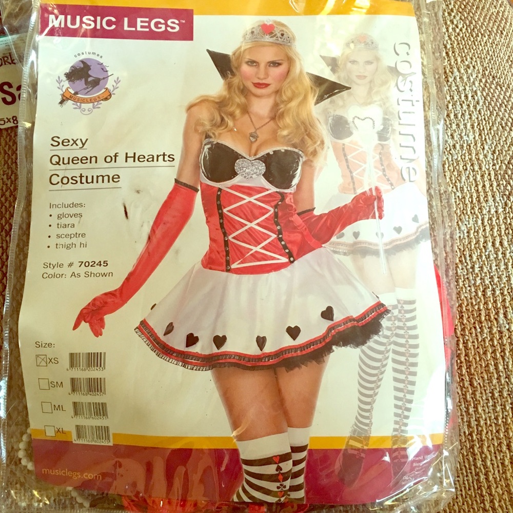 Sexy Queen of Hearts Halloween costume Sz xs